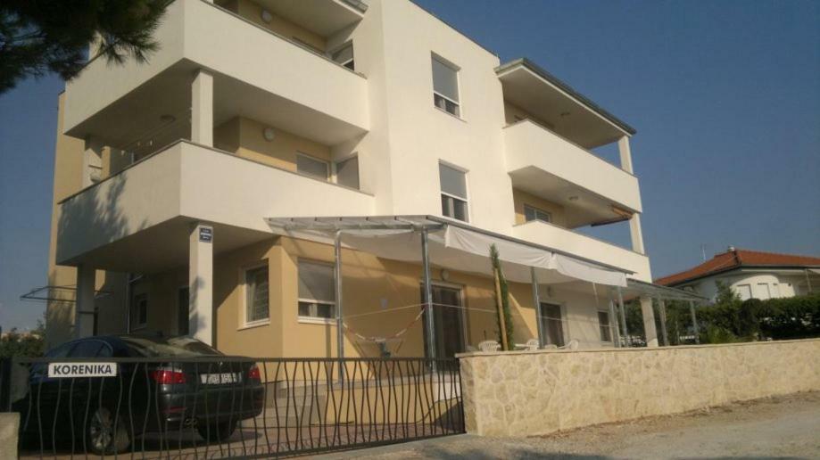 Apartmani Korenika Бродарика Екстериор снимка